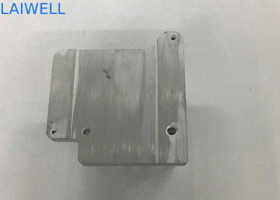 オーダーメイド 電気冷却器 CNC メタルスタンプ アルミニウムプロファイル 圧出熱散 溶解処理