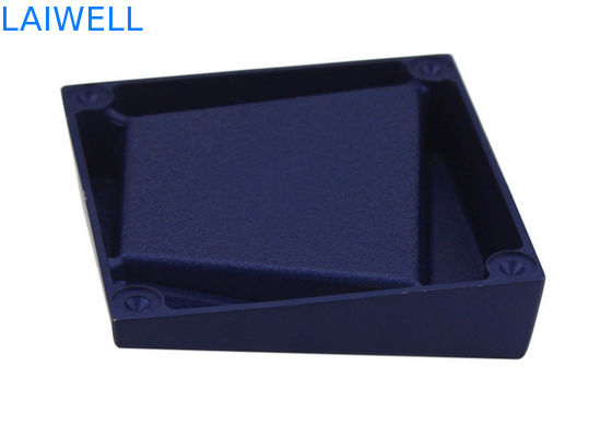 カスタマイズ可能なクリエイティブな幾何学デザイン ポータブルプロセス ダイカストアルミニウムメッキ ブルーメタル ポケット灰皿