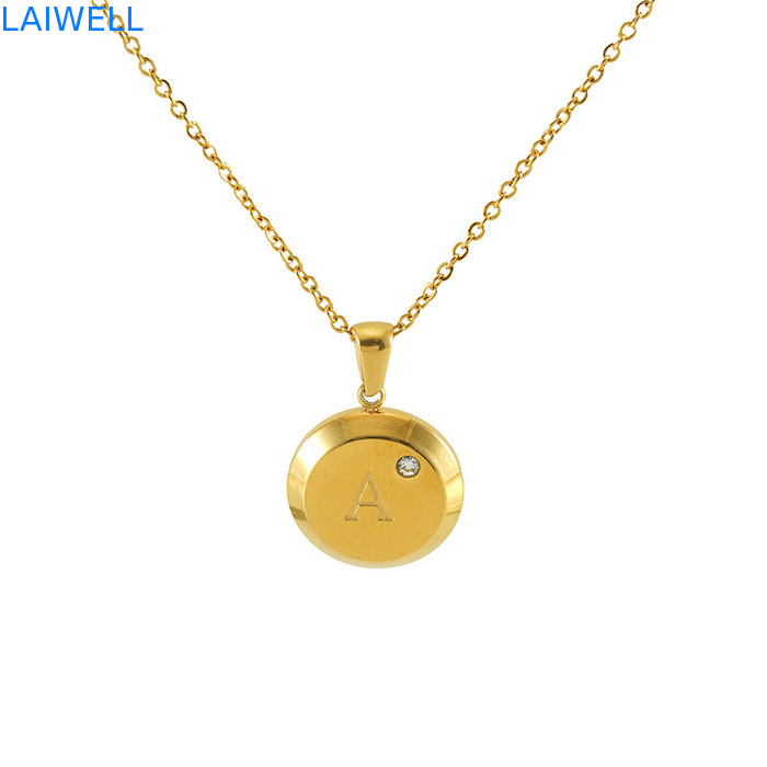 モダン・ラグジュアリー・デザイン 宝石 18*18MM 18K ゴールドプレート ステンレス レターペンダント ジルコーン