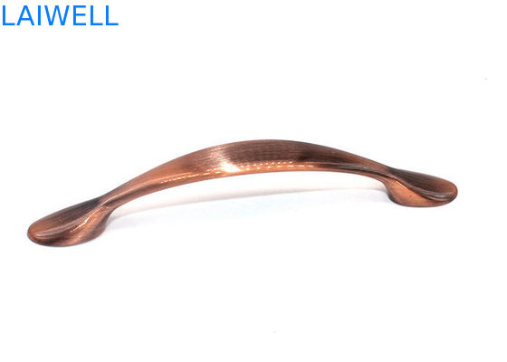 青銅色にされるキャビネットのハンドルの金属のダイ カストの贅沢なアーチの形に砂を吹き付ける